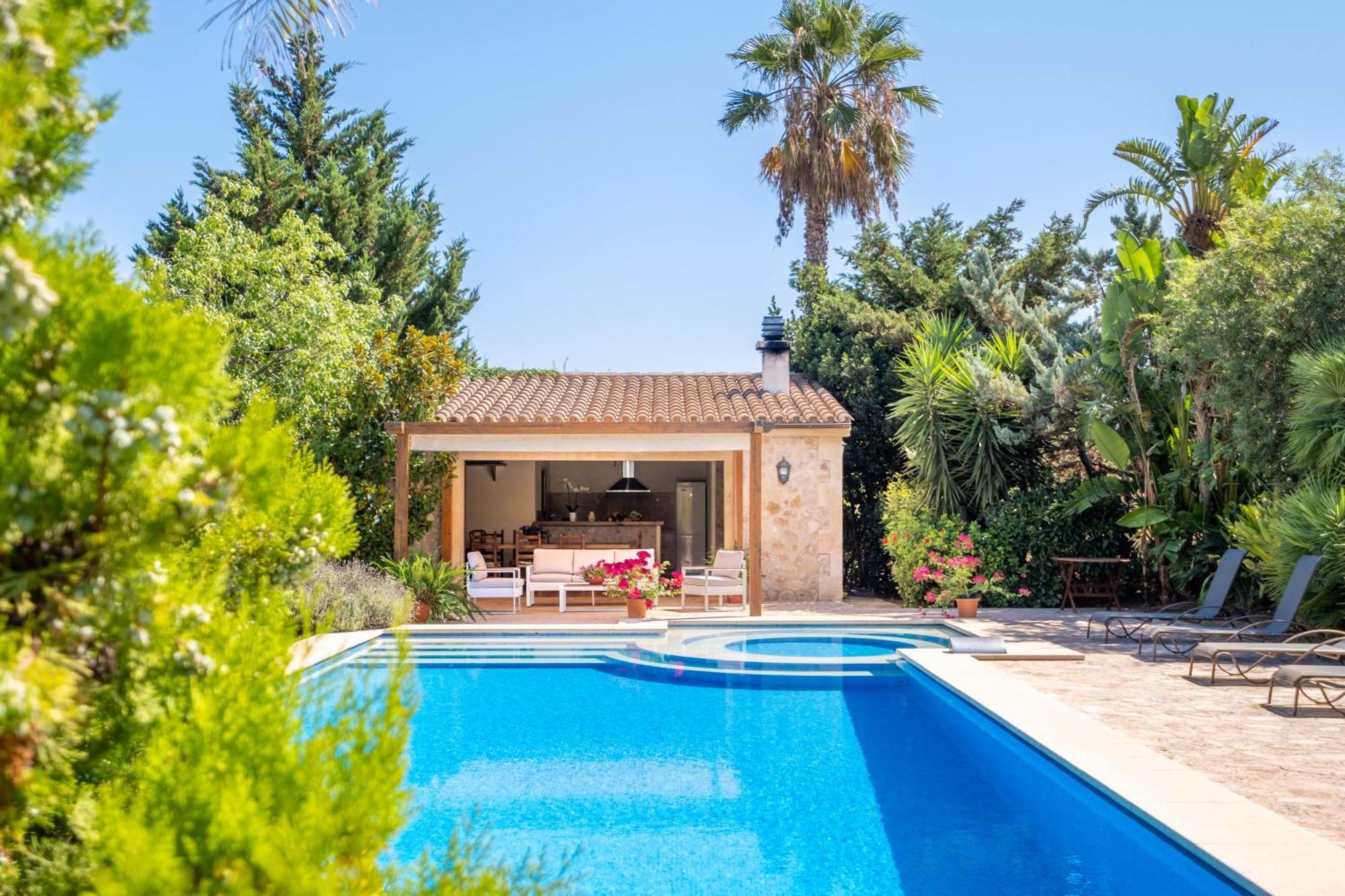 Villa Can Moleto By Sunvillas Mallorca Польенса Экстерьер фото